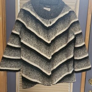 Cozy Black & Cream Chevron Knit Sweater